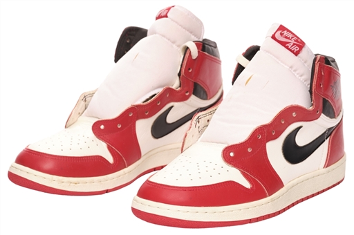 1984-85 Michael Jordans Player Issued Original Air Jordan 1 TYPS Sneakers In Original Box - Brand New - The Finest Pair Known